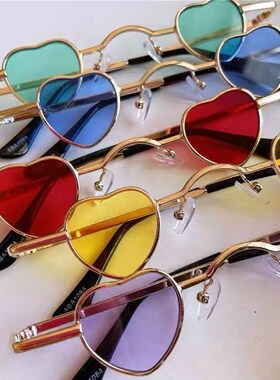 网红同款爱心形框搞怪装饰墨镜小框复古蹦迪太阳眼镜走秀拍照链子