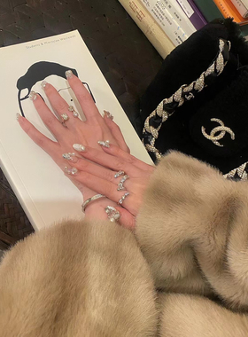 Poetictwinkle 爱护流浪小动物慈善款福袋