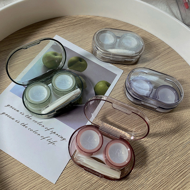 Contact lens box simple portable contact lens companion care