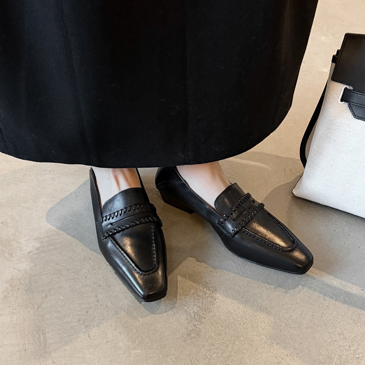 圆圆妈2026春季简约复古方头深口一脚蹬单鞋通勤百搭粗跟牛皮女鞋,淘宝优惠券,粉丝福利购,淘宝优惠卷