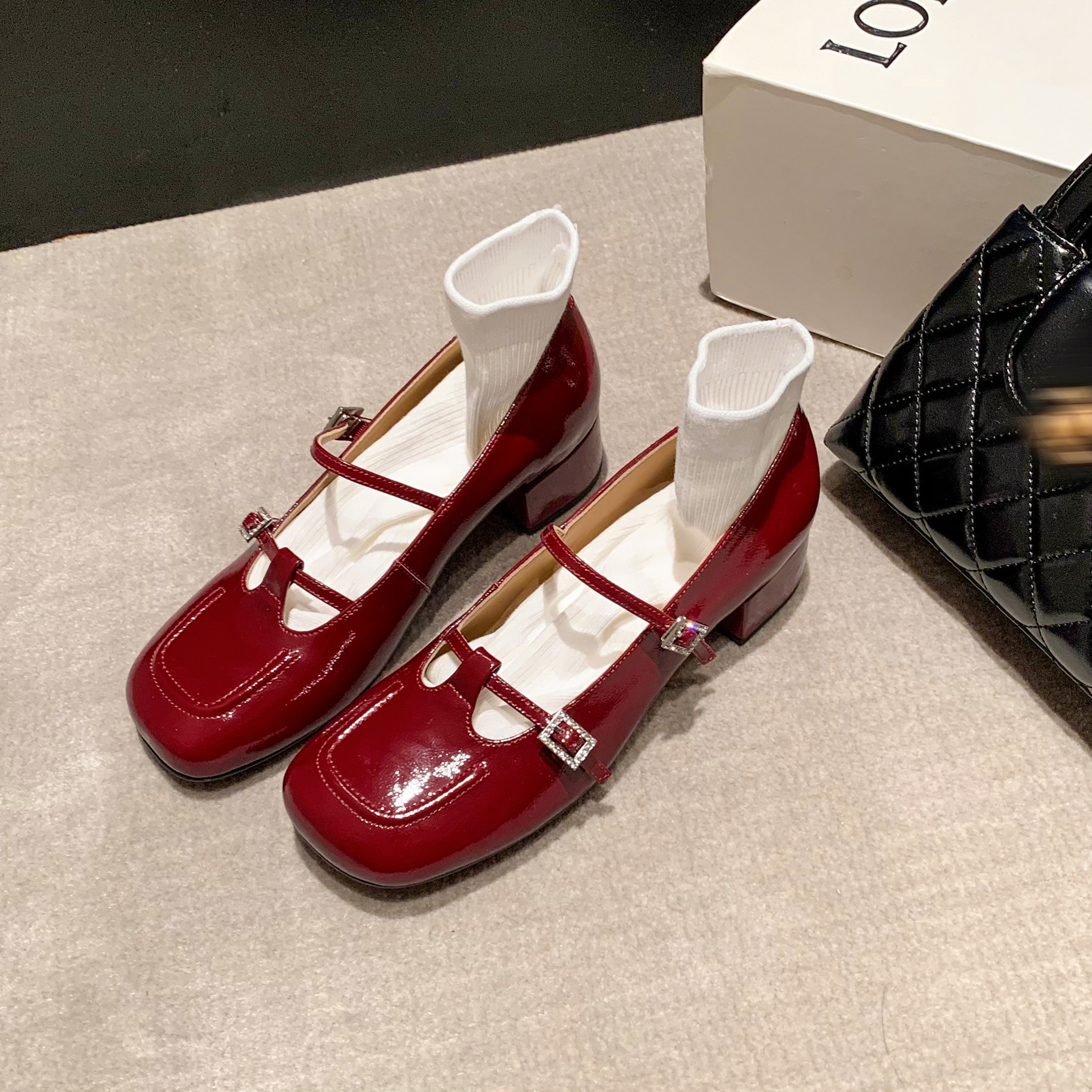 圆圆妈2026春季法式单鞋时尚甜美风粗跟一字扣气质百搭玛丽珍女鞋,淘宝优惠券,粉丝福利购,淘宝优惠卷