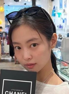 blackpink金智妮je同款太