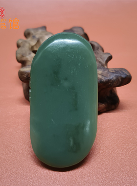 新疆玛纳斯碧玉带毛孔留皮莲子鹭手玩件小摆件 一路连科手把件