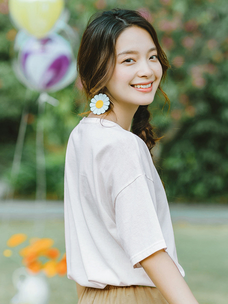 茵曼旗舰店2020夏装新款绣花t恤 茵曼筱茵T恤