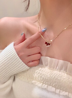 安可拉红色马到成功项链