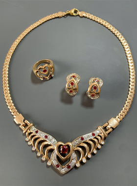 Vintage中古 MB打标红色爱心水晶镶嵌蛇骨链短款项链耳钉戒指套装