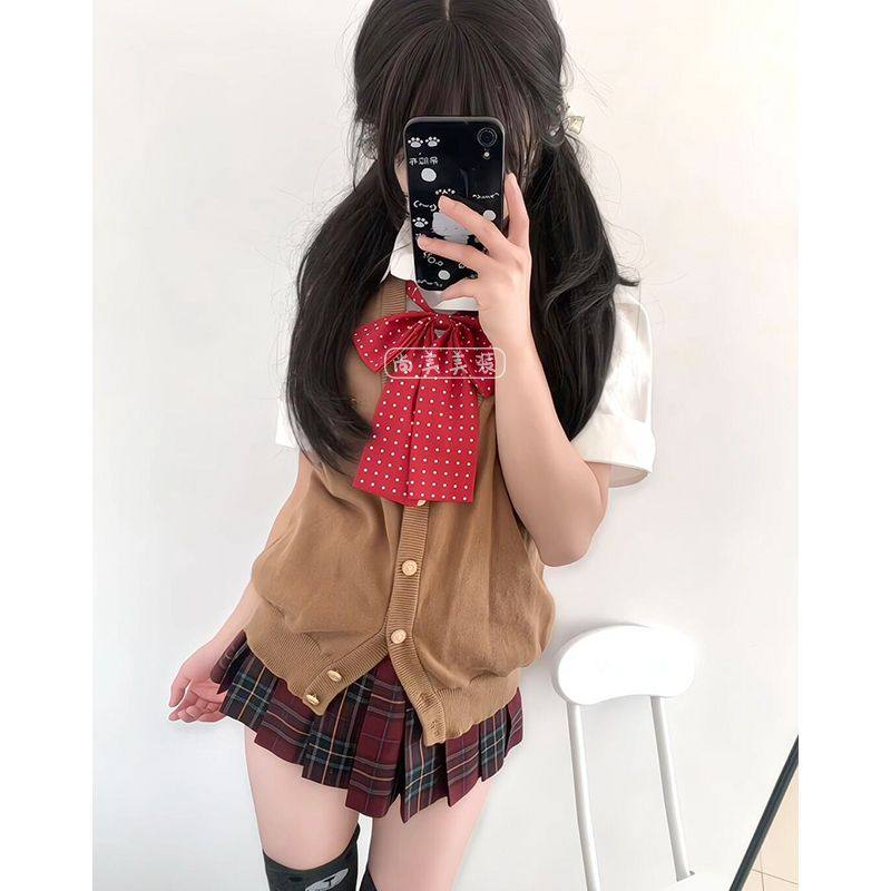 热销百搭款jk马甲背心v领套头毛衣日系学院软妹甜美多色叠穿上衣