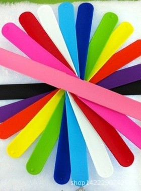 硅胶表带糖果色卡通啪啪圈现货