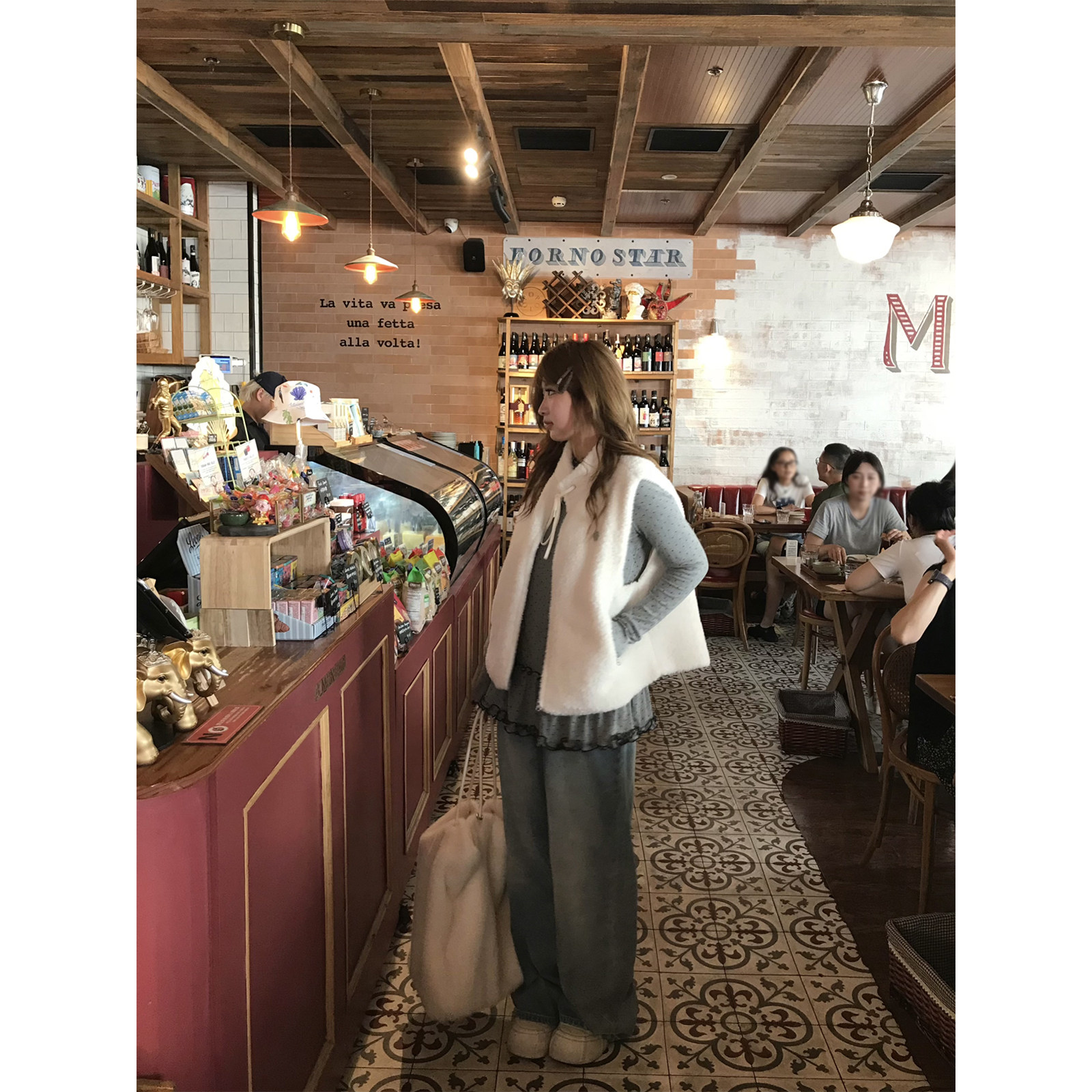 你的鱼 波点芭蕾 韩系微胖mm荷叶边波点针织叠穿羊羔毛马甲套装,淘宝优惠券,粉丝福利购,淘宝优惠卷