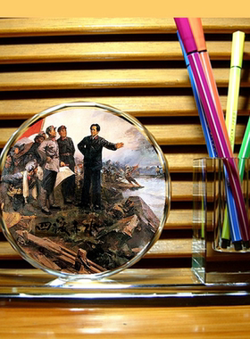 四渡赤水纪念品摆设红军长征工艺品人偶模型收藏品水晶笔筒摆件