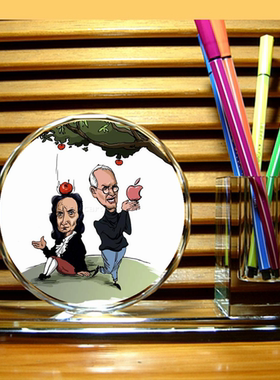 牛顿摆设纪念品礼物收藏品人偶模型礼品装饰品科学家水晶笔筒摆件