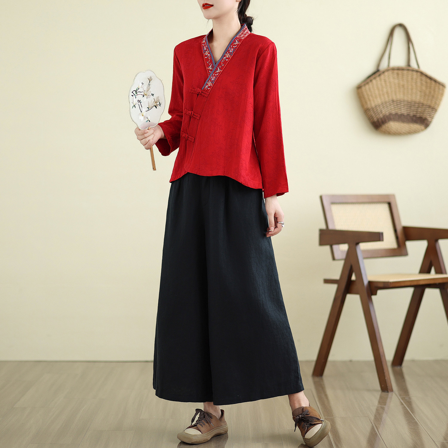 中国风复古刺绣棉麻V领衬衫女春秋改良汉服斜襟盘扣禅意长袖上衣,淘宝优惠券,粉丝福利购,淘宝优惠卷