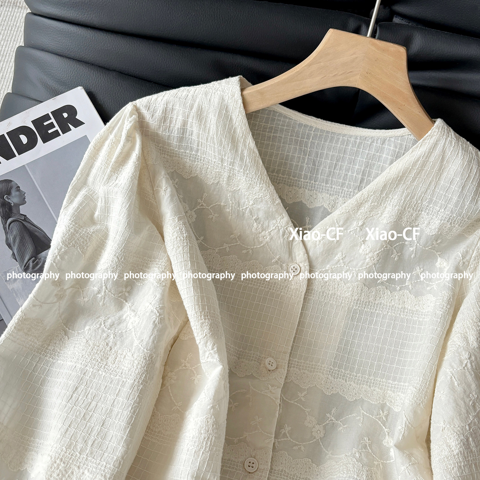 法式复古杏色长袖衬衫女2025春秋新款V领单排扣衬衣百搭氛围小衫,淘宝优惠券,粉丝福利购,淘宝优惠卷