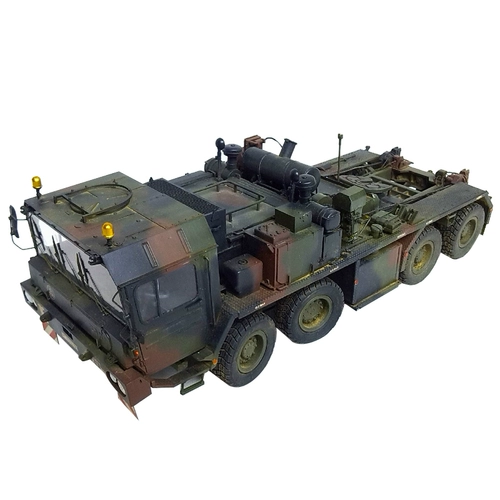 Маленькая рука -соблазненная модель 0020203 Моделирование 1/35 Немецкое 56 -детоновое транспортное транспортное средство Транспортное транспортное средство перетаскивание транспортного средства.
