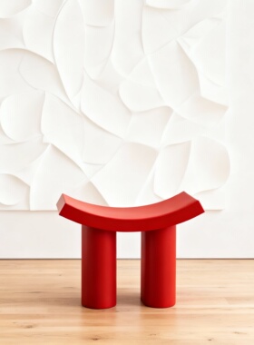 北欧简约红几何木质雕塑摆件
