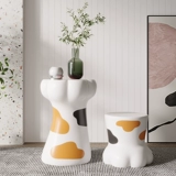 Кофейный столик Light Luxury Modern Минималистская гостиная декоративные украшения диван рядом с несколькими углами домашних столов, стульев, кафе -табуретки кофейки