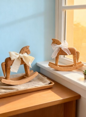 木质摇摆木马装饰摆件