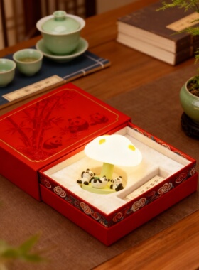 国潮熊猫树脂小夜灯礼盒摆件