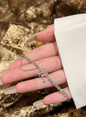 锆石蝴蝶结不对称抽拉式手链时尚