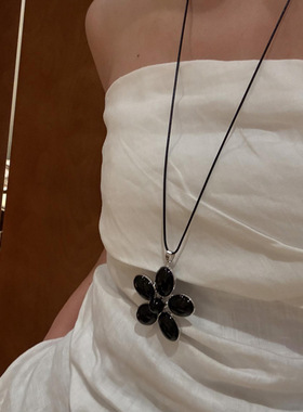 树脂椭圆花朵吊坠项链美拉德风个