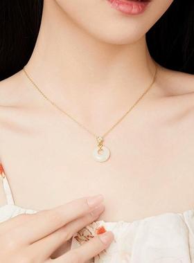 四叶草平安扣项链女款2024新款925纯银天然和田玉锁骨链生日礼物