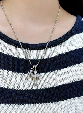 925纯银镶钻大小双十字架项链男女ins小众轻奢高级感时尚百搭颈链