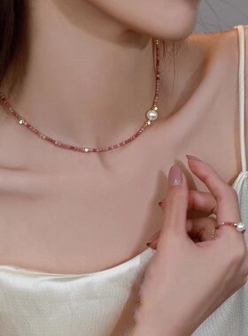 法式高级感红纹石珍珠项链女2023新款爆款轻奢小众锁骨链颈链