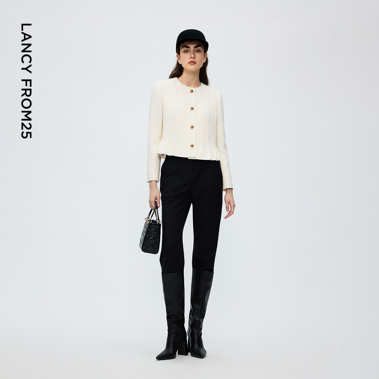 朗姿法式圆领白色小香风短外套女设计感鱼尾下摆2025年冬季新款,淘宝优惠券,粉丝福利购,淘宝优惠卷