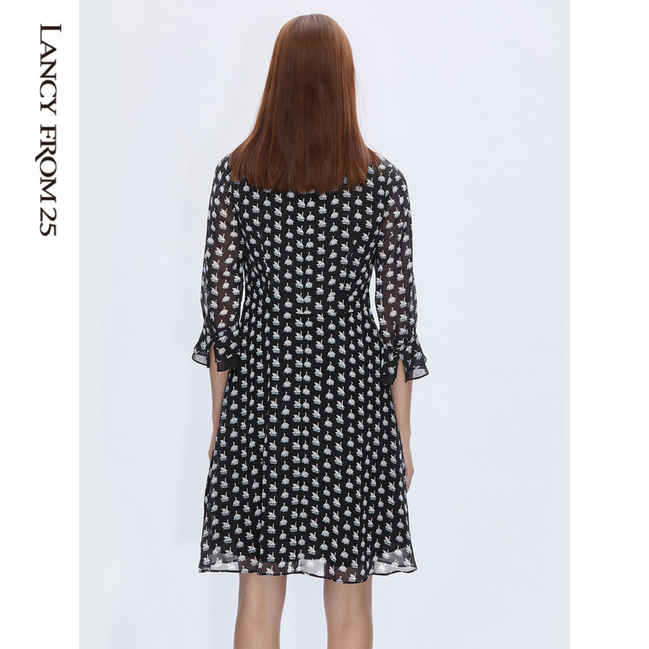 朗姿2020年春季新款宽松显瘦连衣裙 朗姿连衣裙