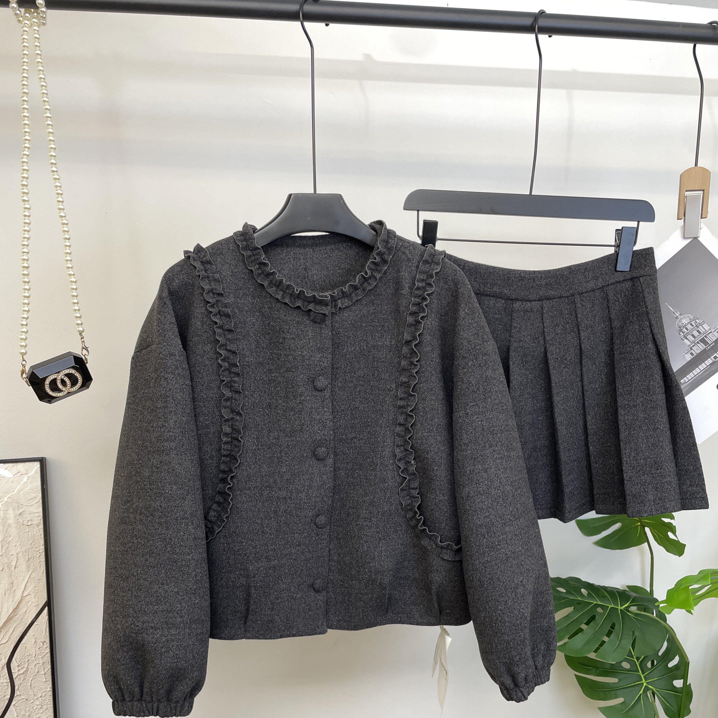 木耳边圆领毛呢百褶短裙套装女冬季减龄小个子时尚甜美韩系两件套,淘宝优惠券,粉丝福利购,淘宝优惠卷