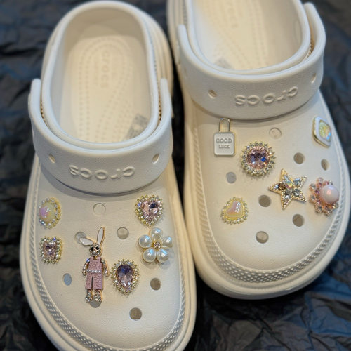 【白露同款】洞洞鞋配饰高级感适配crocs卡骆驰鞋花鞋扣diy可拆卸 - 图0