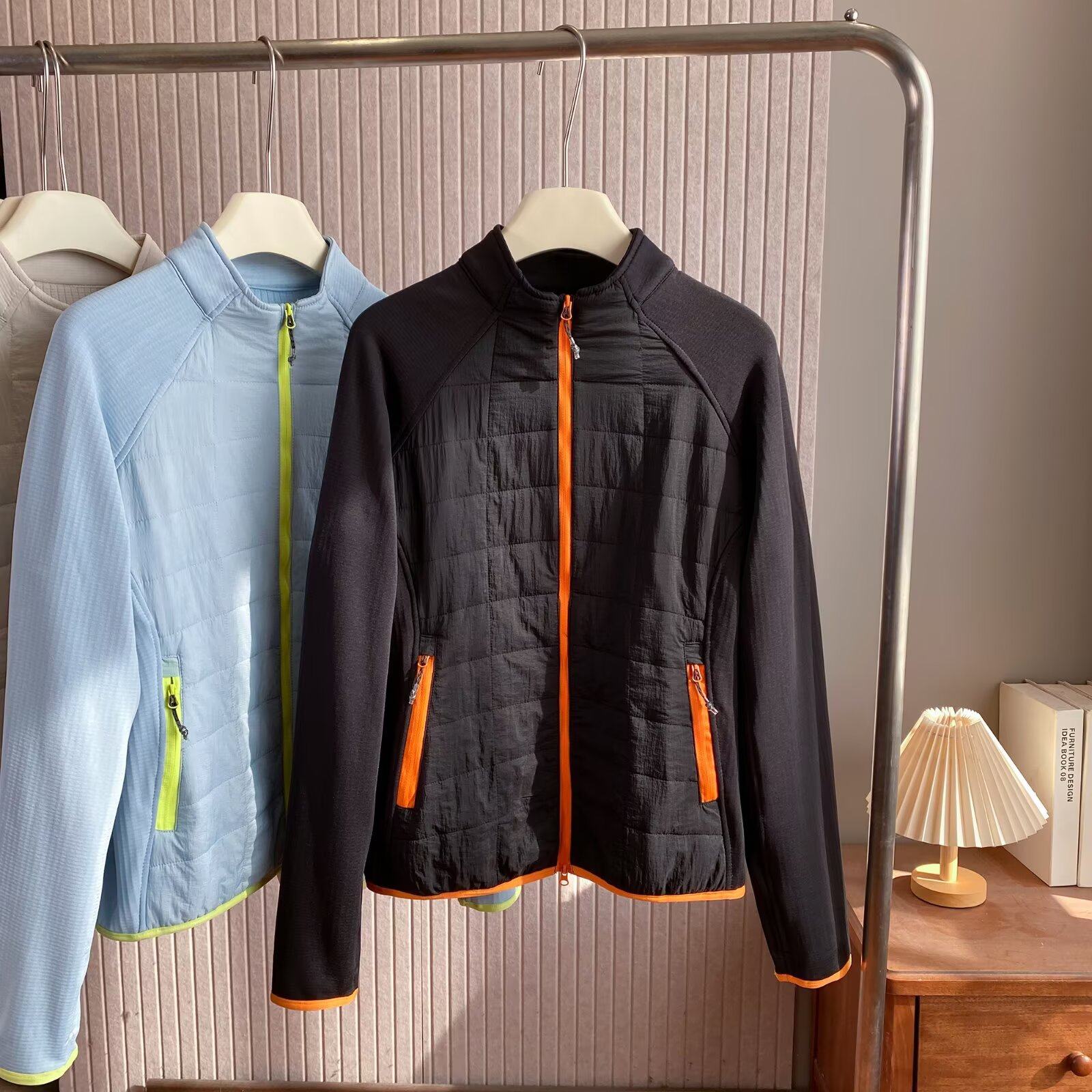 撞色拼接立领防风保暖轻量化百搭休闲外套女秋冬款健身跑步拉链衫,淘宝优惠券,粉丝福利购,淘宝优惠卷