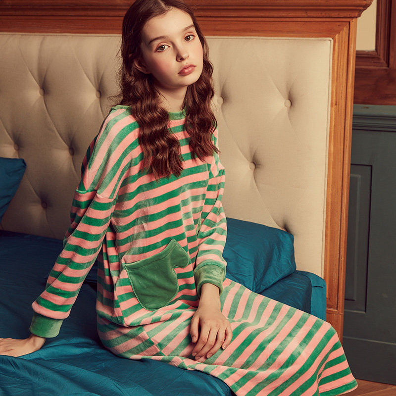 珊瑚绒秋冬季长袖中长款法兰绒睡衣 雅婷雅雯服饰睡裙