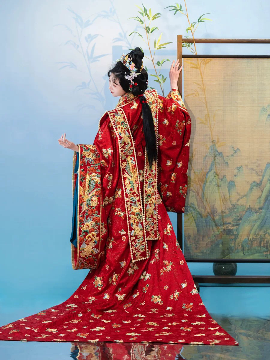 【出租】遇囍来汉服婚服女明制婚礼盘金绣拖尾大袖衫圆领袍长相见,淘宝优惠券,粉丝福利购,淘宝优惠卷