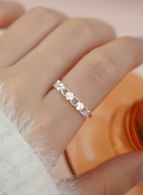 幸运四叶草戒指女小众设计精致银色清冷风开口可调高级感五花手饰