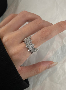 轻奢满天星锆石银色戒指女2026新款小众设计感精致仿真钻石食指环