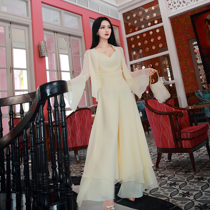  型色缤纷时尚套装