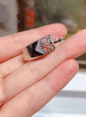 椭圆形玉石时尚风百搭男戒
