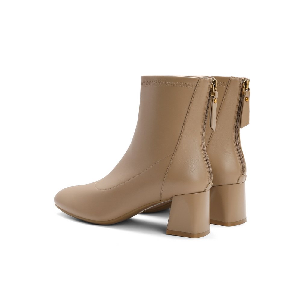  百丽弹力靴/袜靴