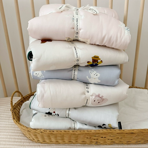Класс A 60 Orchid Silk Children Xia была кондиционирована одним из двух человек Ся Лян в детском саду и вымыл одеяло прохладу