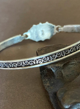 尼泊尔手工饰品复古民族风纯银手镯女士红宝石手链开口简单百搭