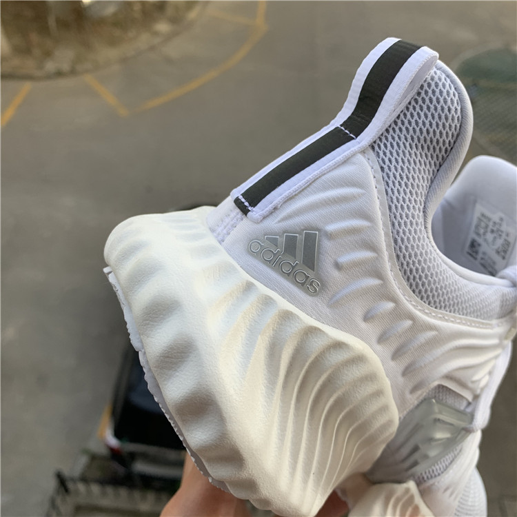 沪皖运动Adidas/阿迪达斯 alphabounce 男女阿尔法小椰子缓震跑步鞋D972802