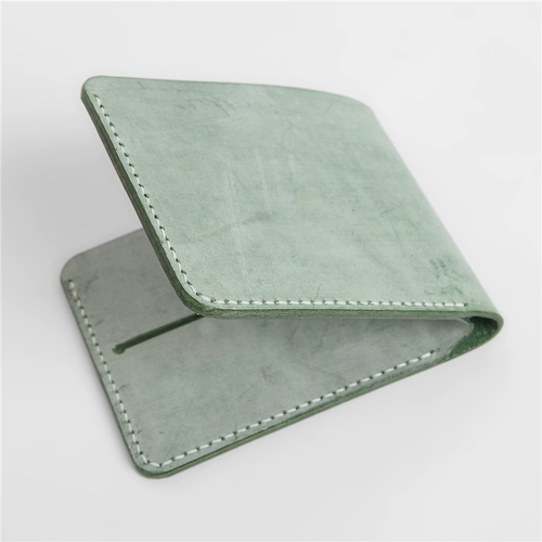 Простая рука -сделано воск, овощная кожаная головка.