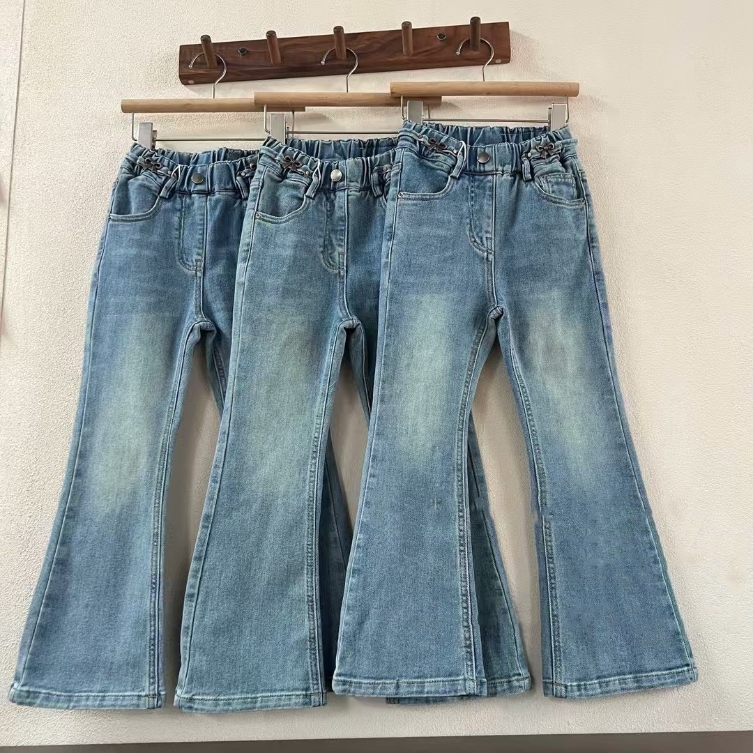 女童喇叭牛仔裤儿童洋气宽松直筒裤中大童休闲阔腿长裤子2025春单 - 图3