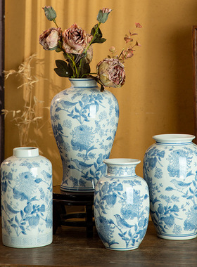 浅蓝色陶瓷花瓶插花手绘新中式家居客厅装饰博古架瓷器工艺品摆件