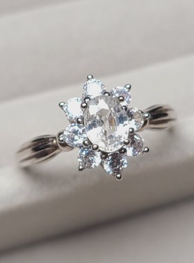 天然白色蓝宝石戒指  白蓝宝 的白 四大宝之一 媲美钻石