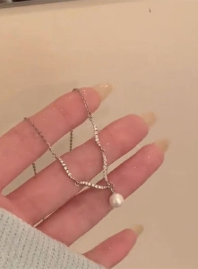 简约通勤波浪珍珠项链气质百搭