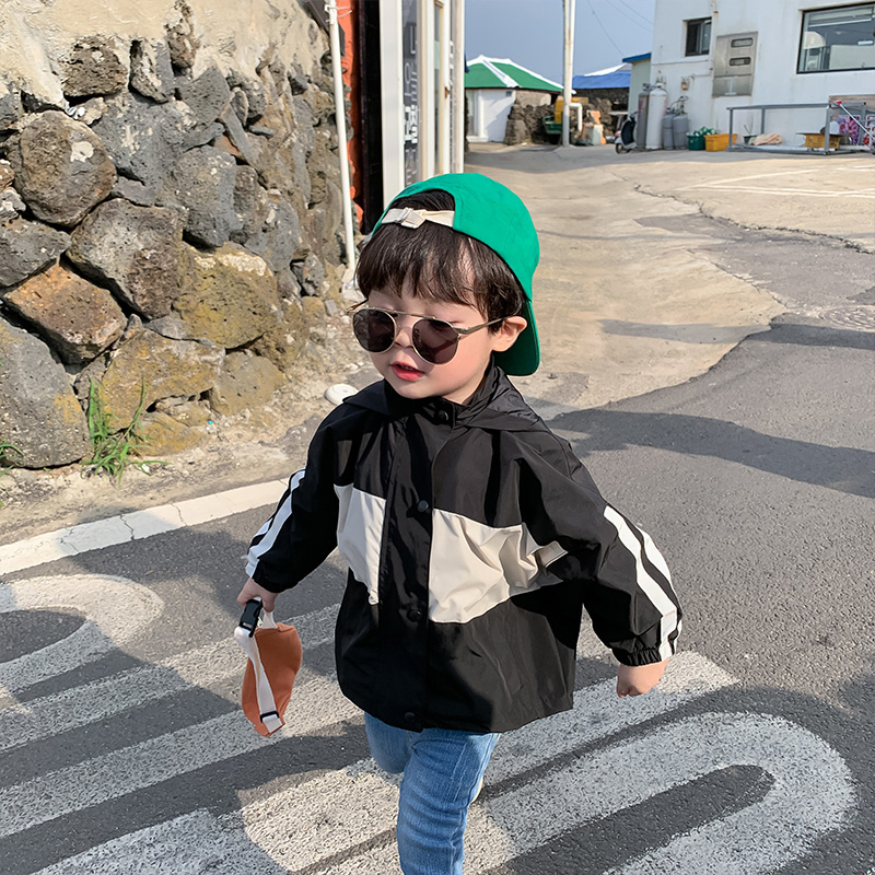 棉小班童装儿童风衣男 秋季新款韩商言同款男童连帽字母外套潮 2019 棉小班童装儿童风衣男 秋季新款韩商言同款男童连帽字母外套潮 2019
