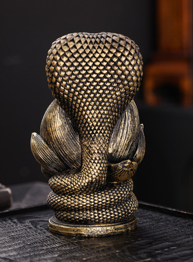 跨境树脂仿古骷颅头禅坐大蟒蛇工艺品摆件桌面家居摆件倒流香薰炉