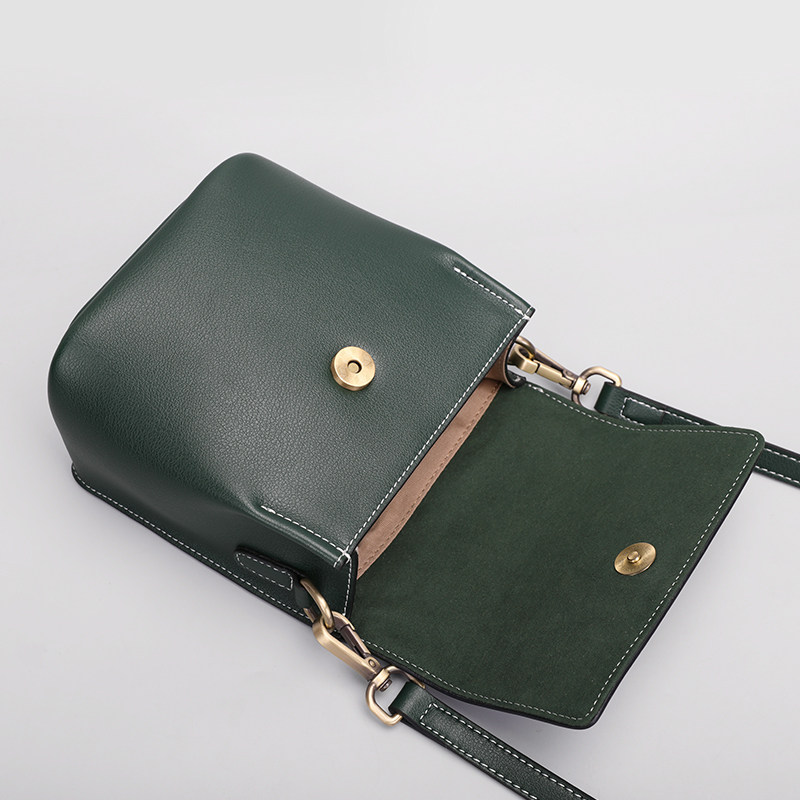 真皮2020秋季新款网红单肩水桶包 蓝舞女士包袋